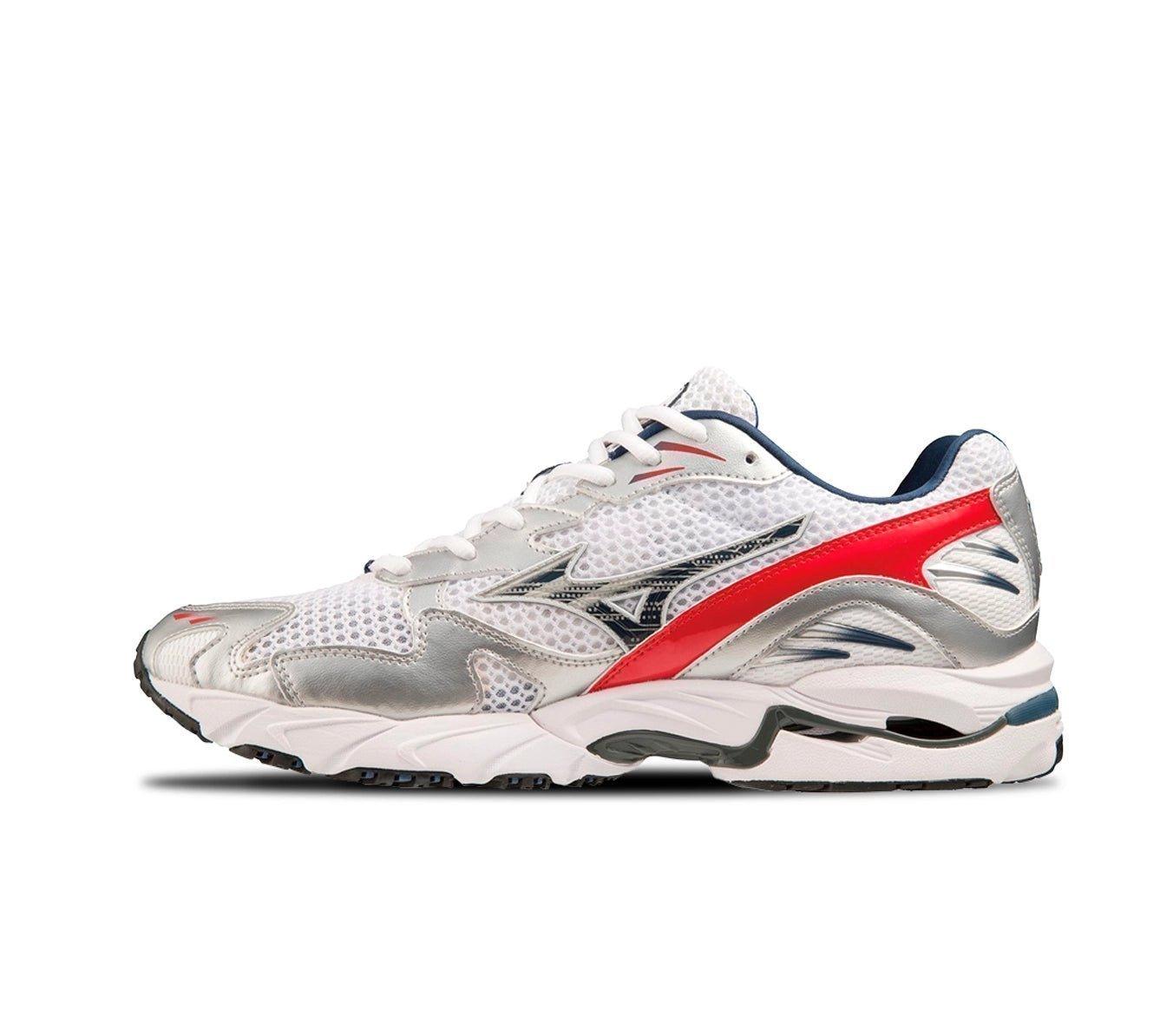 Mizuno returns hot sale